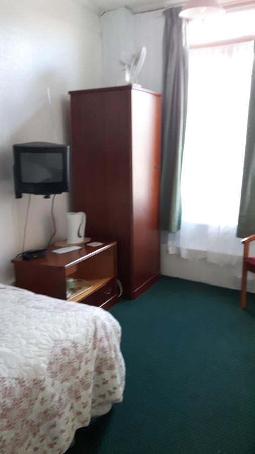 אלסטון Victoria Inn מראה חיצוני תמונה